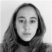 Étudiante à Paris Dauphine en Licence de Sciences des Organisations Niveau B2/C1 Anglais/Espagnol